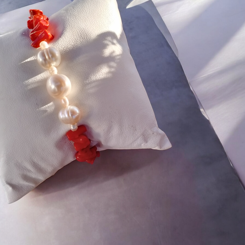 سوار مرجان فاخر – اختيار راقٍ لمن يعشق اللمسات الطبيعية - صورة 3