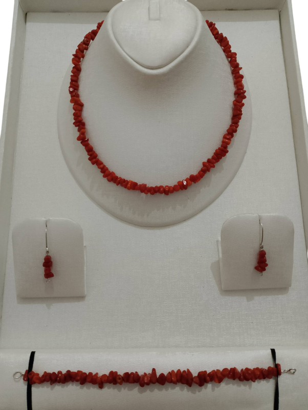 طقم قباءلي مرجان 🪸 و فضة