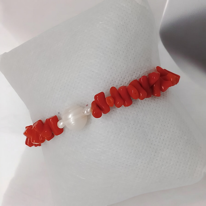 ابدعي بإطلالة فريدة مع مجوهرات Red Gold - صورة 4