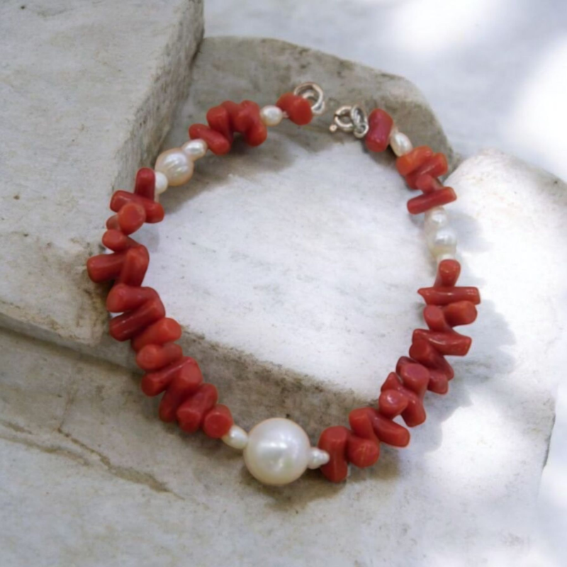 ابدعي بإطلالة فريدة مع مجوهرات Red Gold - صورة 5