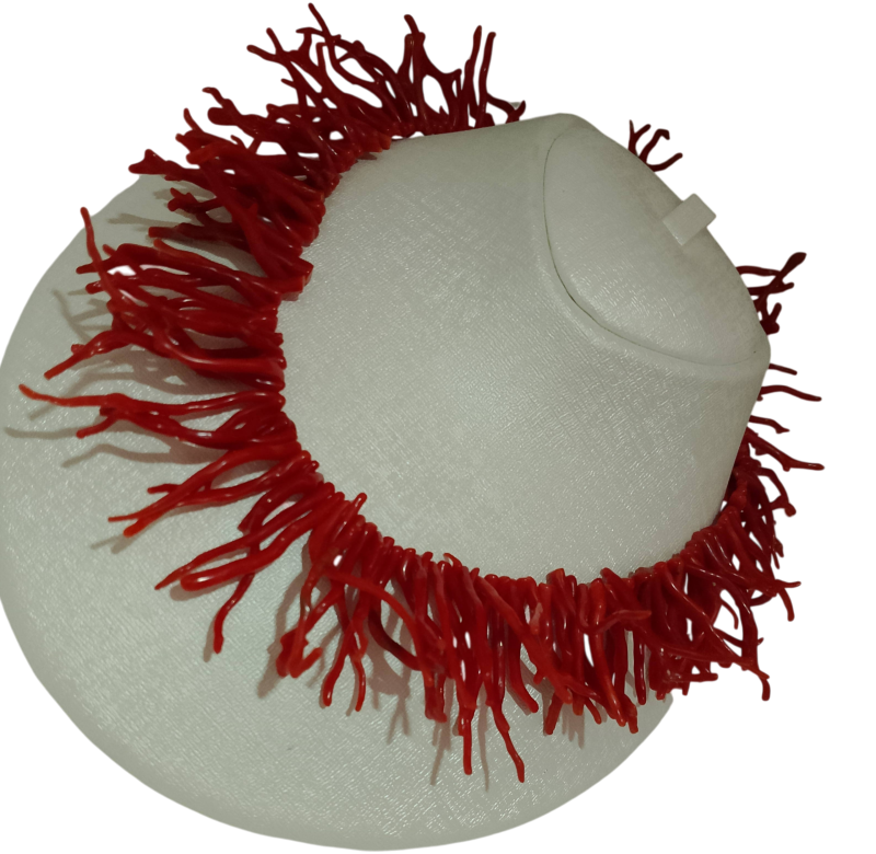 تميّزي بإطلالة لا تتكرر مع عقد مصنوع يدويًا من المرجان 🪸 - صورة 2