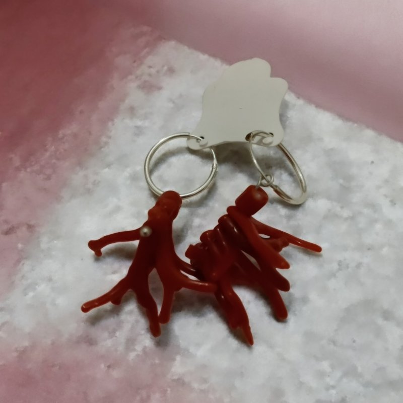 حلقات فضة و مرجان🪸 طبيعي اصيل; أناقة بسيطة لكل يوم  - صورة 2