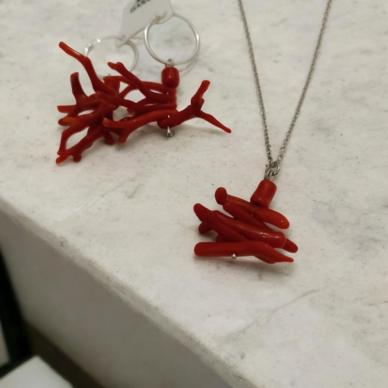 حلقات فضة و مرجان🪸 طبيعي اصيل; أناقة بسيطة لكل يوم  - صورة 3